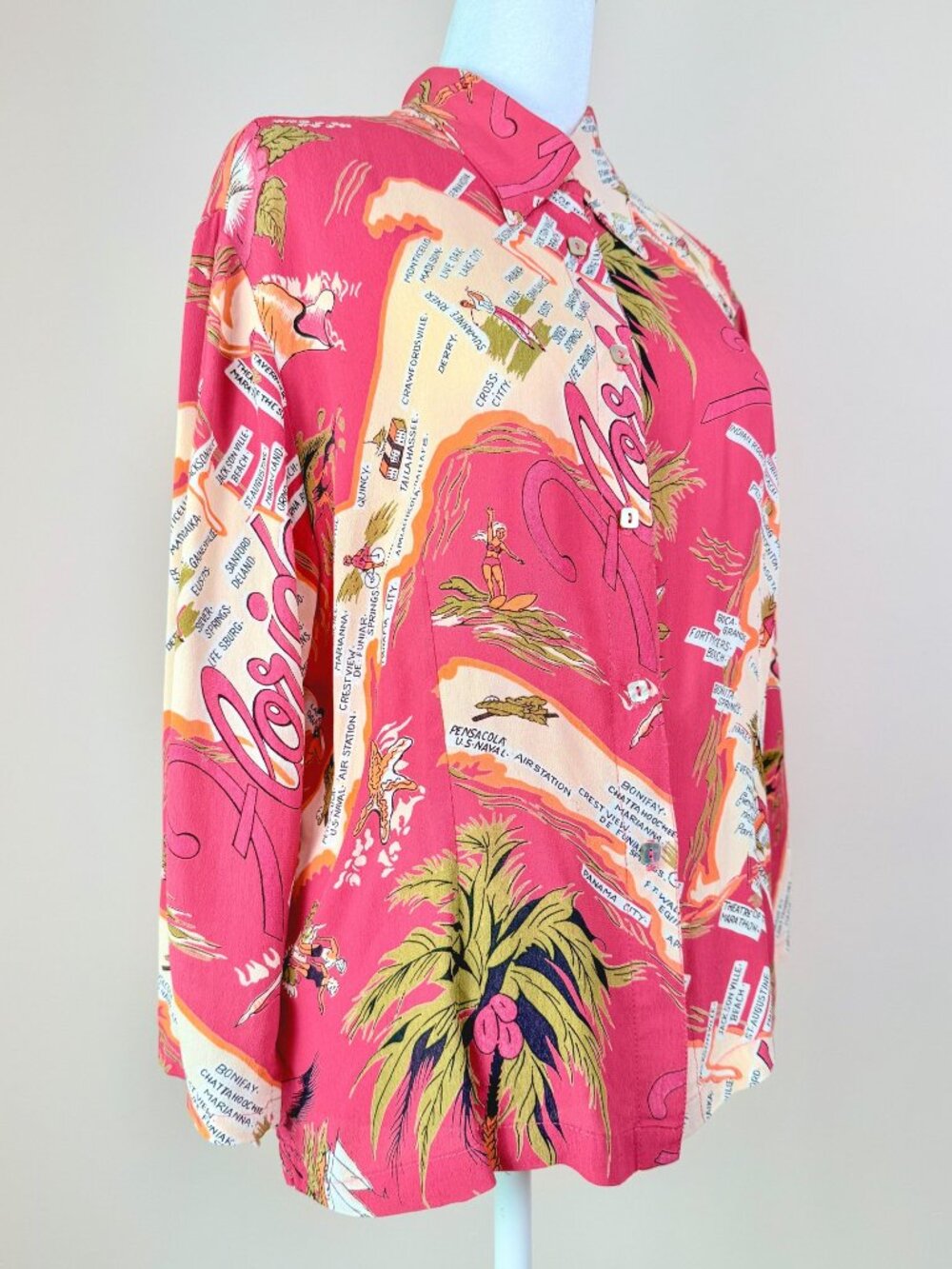 Loco Lindo Florida Pink Blouse - Picture 2 of 12